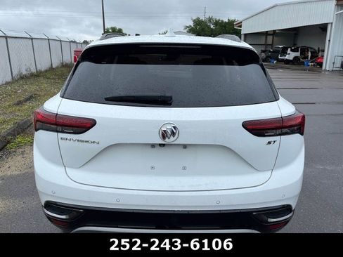 Used 2023 Buick Envision Preferred image 4