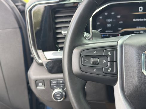 Used 2024 GMC Sierra 1500 SLT w/ SLT Premium Plus Package AWD/4WD image 34