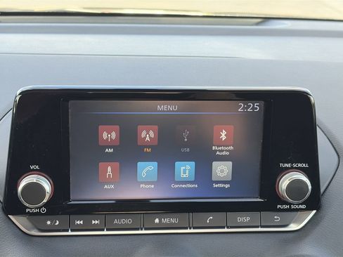 Certified 2023 Nissan Sentra S image 13