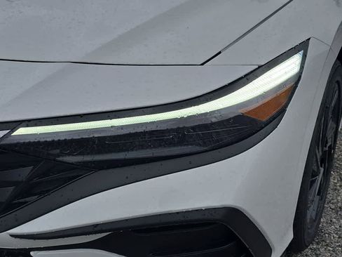 New 2026 Hyundai Elantra Sport FWD image 11