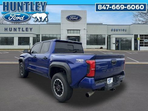 Used 2025 Toyota Tacoma TRD Off-Road w/ TRD Off Road Upgrade Package AWD/4WD image 6