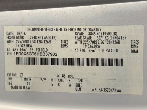 Used 2017 Ford F550 2WD SuperCab Super Duty image 28