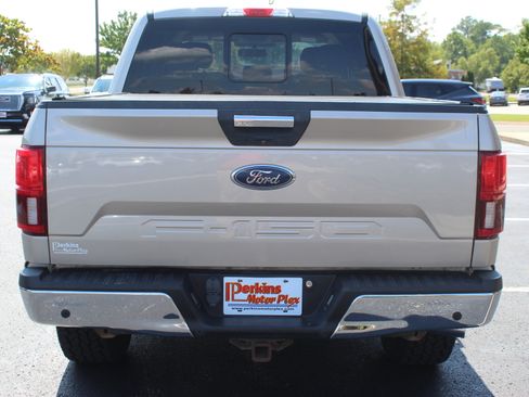 Used 2018 Ford F150 XLT w/ Equipment Group 302A Luxury AWD/4WD image 7