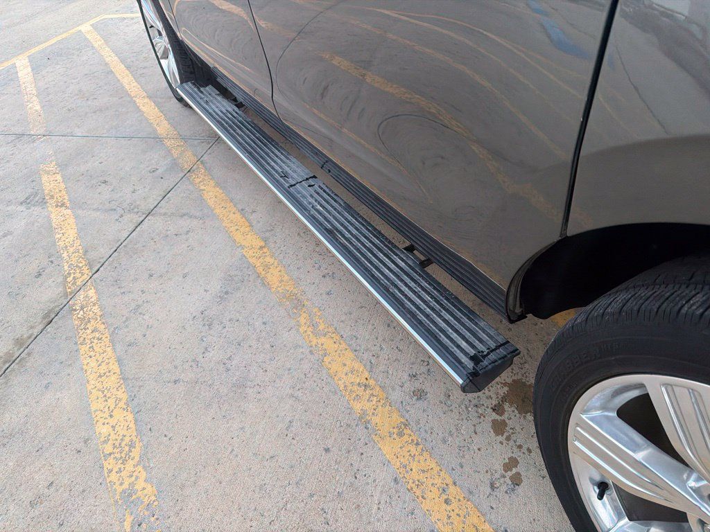 Used 2021 Ford Expedition Max Limited AWD/4WD image 6