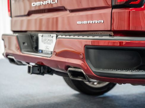 Used 2019 GMC Sierra 1500 Denali w/ Denali Ultimate Package AWD/4WD image 7