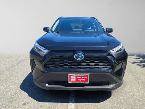 Certified 2024 Toyota RAV4 LE AWD/4WD image 8