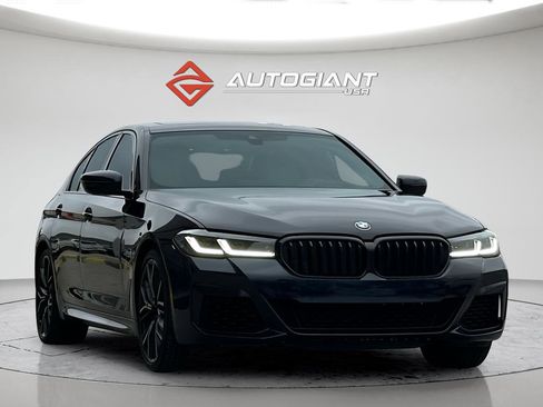 Used 2023 BMW 540i w/ Executive Package image 15