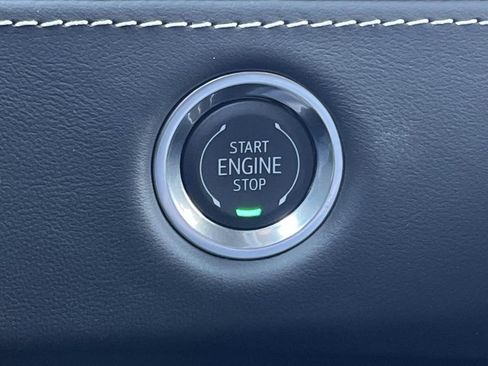 New 2026 Cadillac Escalade Platinum Sport AWD/4WD image 36