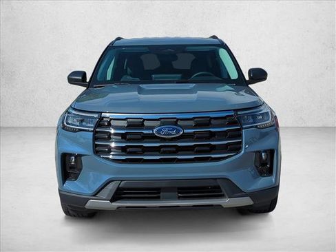 New 2026 Ford Explorer Active w/ Active Comfort Package image 6