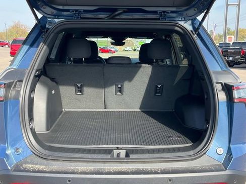 New 2026 Chevrolet Equinox LT w/ Safety and Technology Package FWD image 6