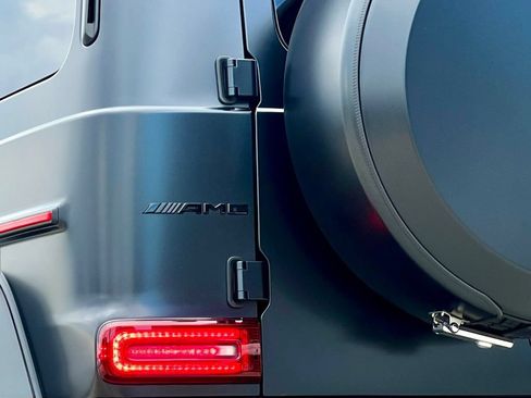 Certified 2024 Mercedes-Benz G 63 AMG 4MATIC image 19