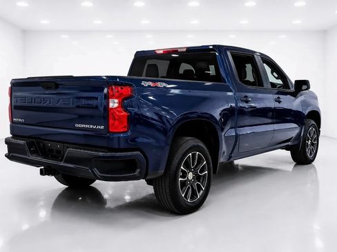 Used 2020 Chevrolet Silverado 1500 Custom w/ Custom Value Package AWD/4WD image 5