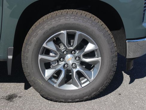 New 2026 Chevrolet Silverado 1500 LT image 9