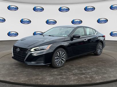 Used 2023 Nissan Altima 2.5 SV