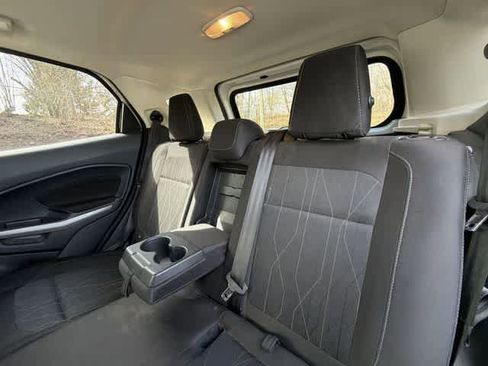 Used 2020 Ford EcoSport SE image 15