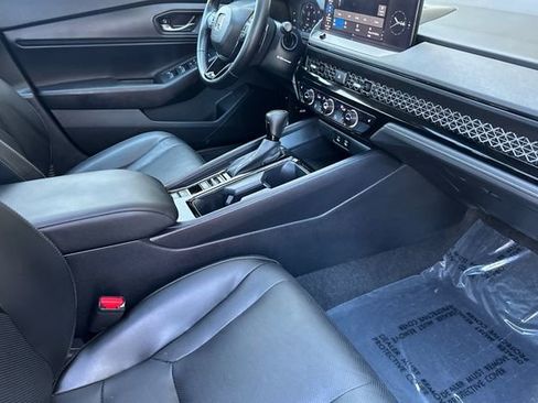 Used 2023 Honda Accord EX-L image 12