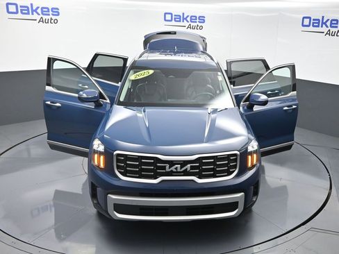 New 2025 Kia Telluride S image 63