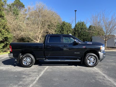 Used 2022 RAM 2500 Tradesman image 10