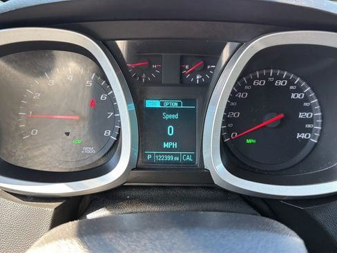 Used 2016 Chevrolet Equinox LS FWD image 16