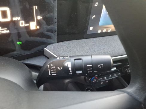 New 2026 Nissan Kicks SV image 22