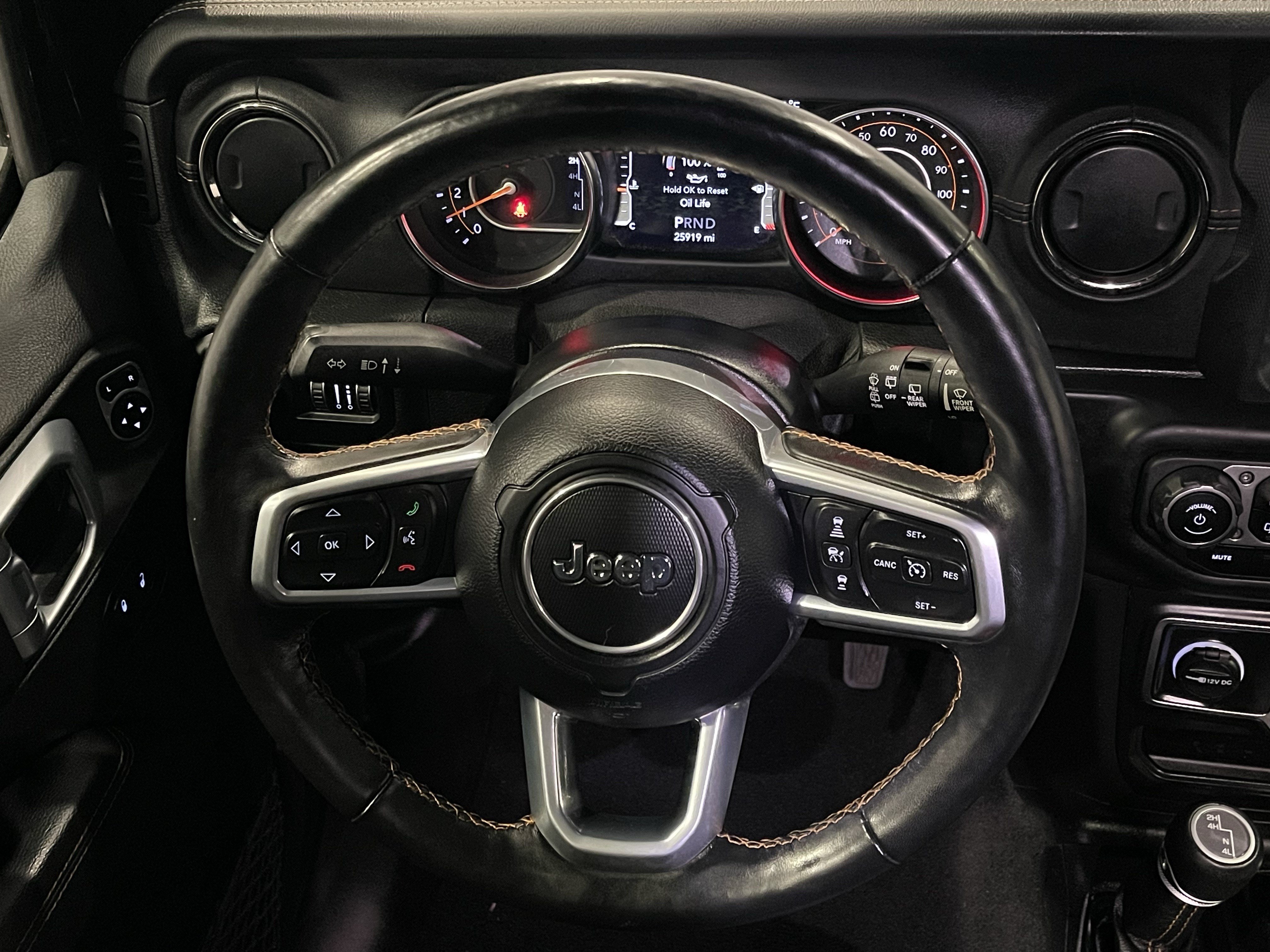 Used 2021 Jeep Wrangler Unlimited Sahara AWD/4WD image 19
