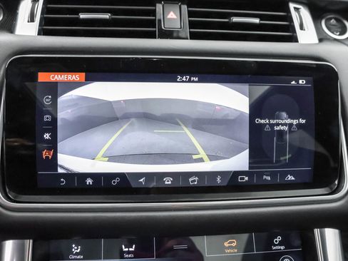 Used 2022 Land Rover Range Rover Sport SVR image 10