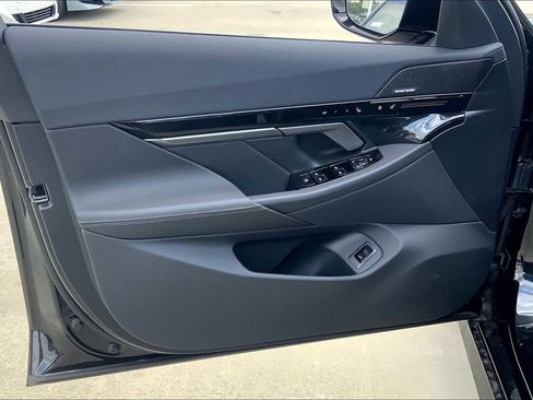 New 2026 BMW 530i w/ M Sport Package image 10