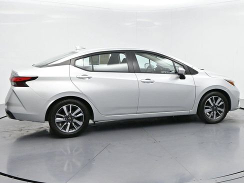 Used 2023 Nissan Versa SV FWD image 8
