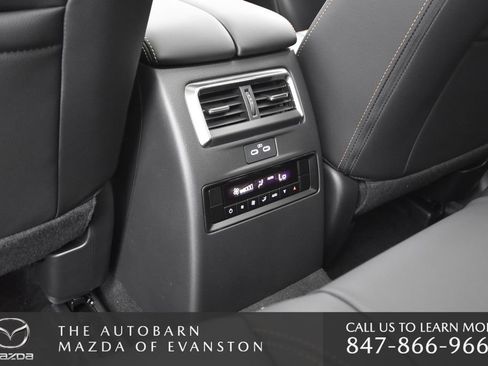 Certified 2025 MAZDA CX-70 Plug-In Hybrid w/ Premium Pkg image 27