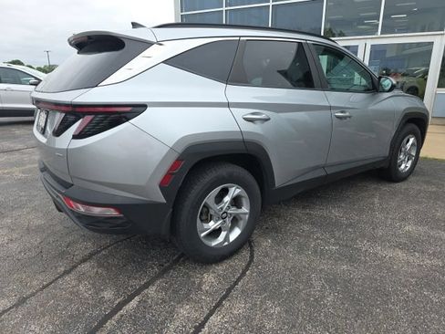 Used 2023 Hyundai Tucson SEL w/ Winter Package AWD/4WD image 3