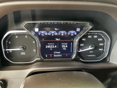 Used 2022 GMC Sierra 2500 Denali AWD/4WD image 16