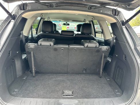 Used 2015 Nissan Pathfinder SL w/ Cargo Package AWD/4WD image 15