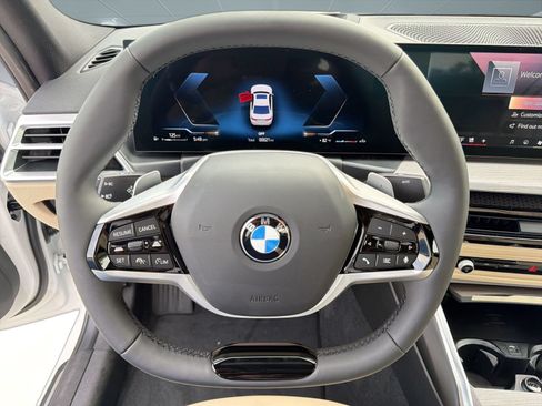 Used 2026 BMW 330i Sedan w/ Premium Package RWD image 10
