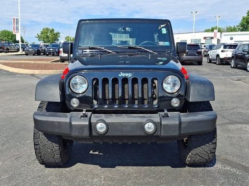 Used 2015 Jeep Wrangler Unlimited Sport w/ Quick Order Package 24S AWD/4WD image 2