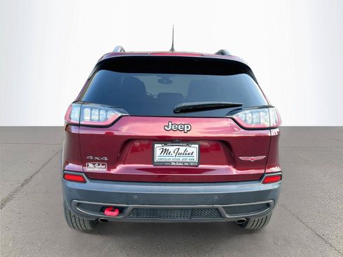 Used 2019 Jeep Cherokee Trailhawk AWD/4WD image 5