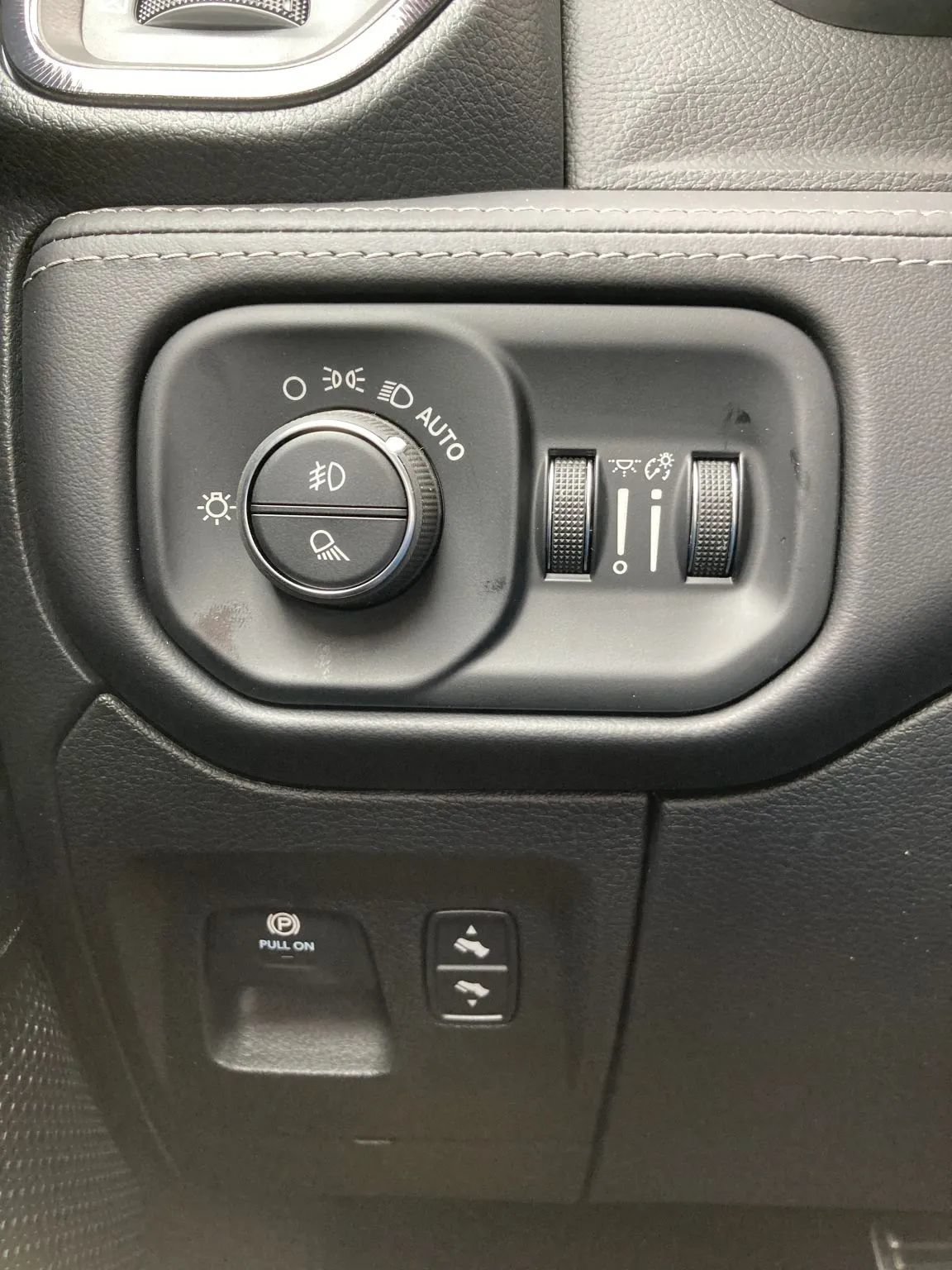 Used 2023 RAM 1500 TRX w/ TRX Level 1 Equipment Group AWD/4WD image 13