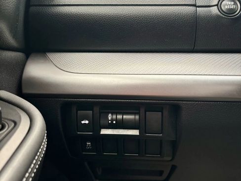 Used 2015 Subaru Legacy 2.5i Premium image 31