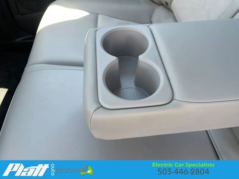 Used 2023 Nissan Ariya FWD image 40