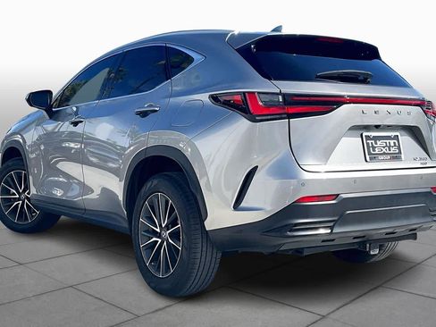Used 2023 Lexus NX 350 Premium image 11