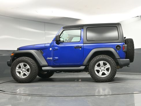 Used 2018 Jeep Wrangler Sport S image 28