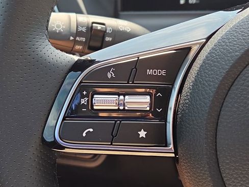 New 2026 Kia Seltos SX AWD/4WD image 10