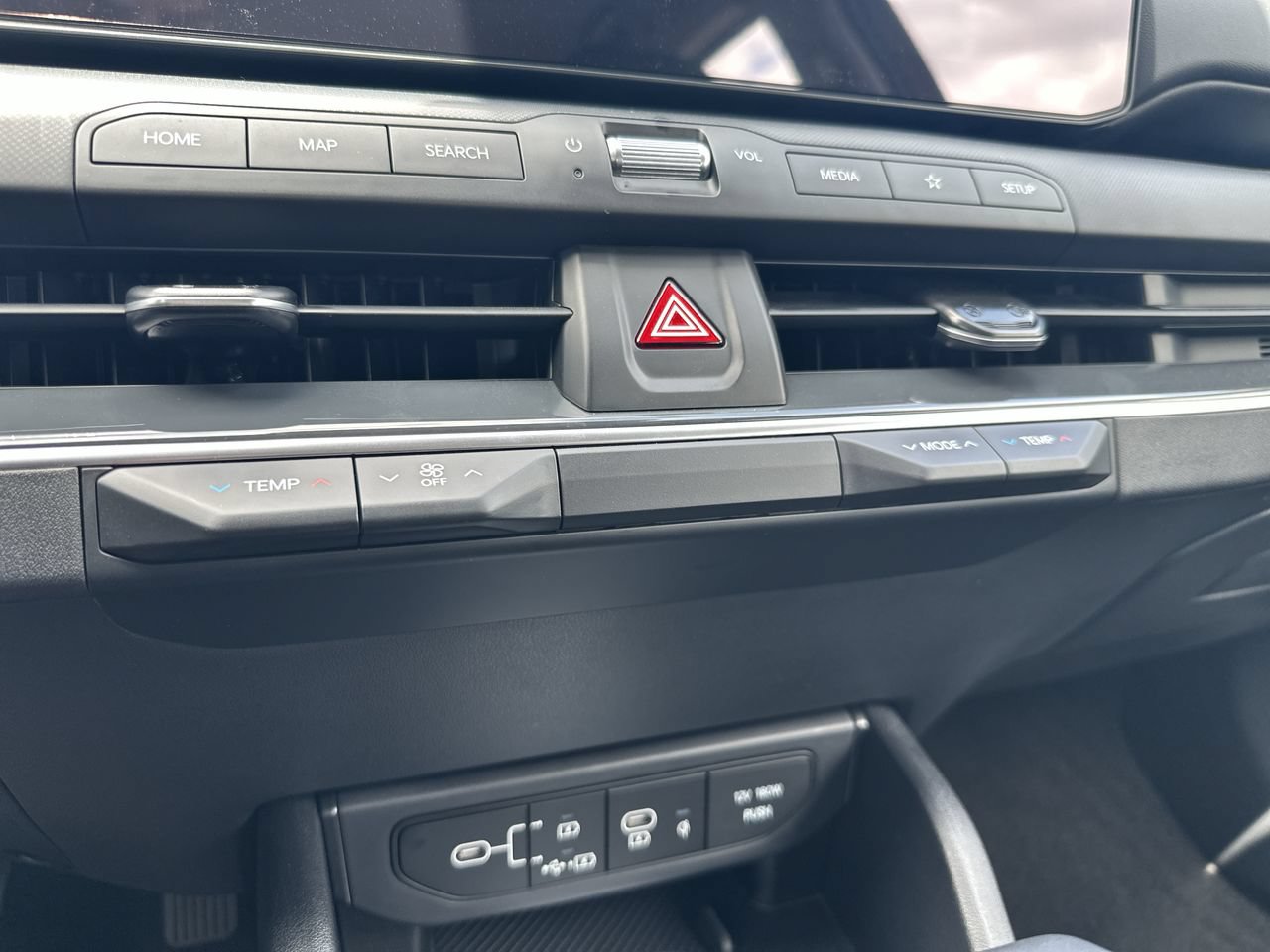 New 2026 Kia K4 EX FWD image 17