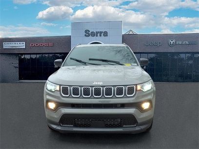 Used 2023 Jeep Compass Latitude w/ Sun and Sound Group