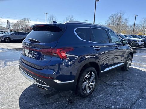 Used 2023 Hyundai Santa Fe SEL w/ Premium Package image 9