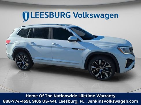 New 2026 Volkswagen Atlas SEL Premium R-Line AWD/4WD image 2