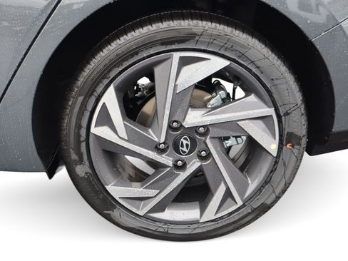 New 2025 Hyundai Elantra Limited image 5