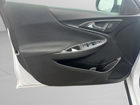 Used 2024 Chevrolet Malibu LT FWD image 11
