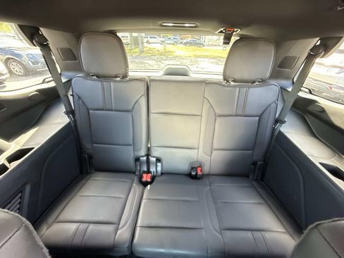 Used 2022 Chevrolet Tahoe RST w/ Luxury Package image 18