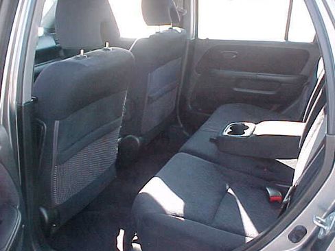 Used 2006 Honda CR-V LX image 9