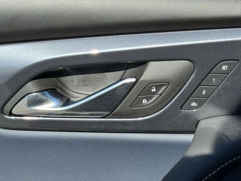 Used 2025 Chevrolet Blazer RS w/ Enhanced Convenience Package image 17